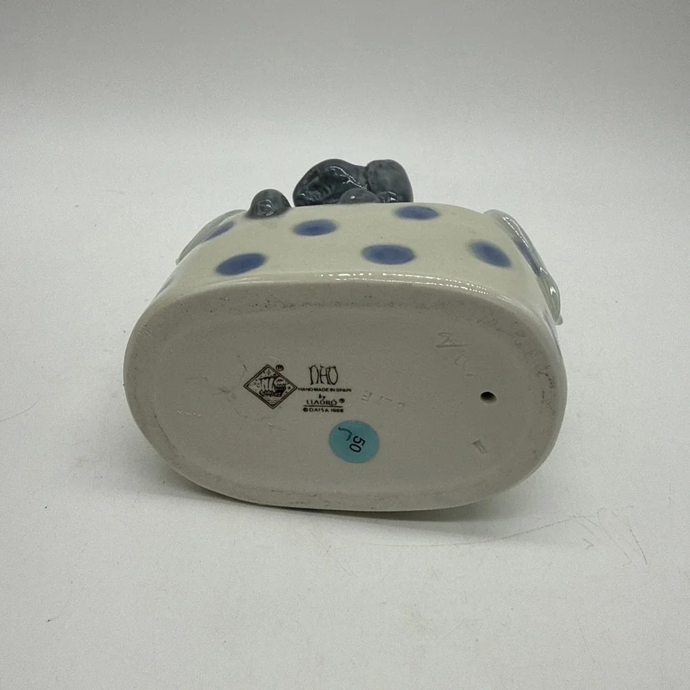 Nao by Lladro Poodles & Dots Figurine Dogs #1082 Blue White 3